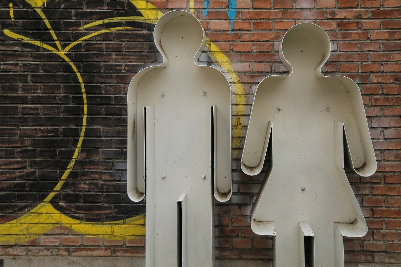 Gender and writing in digitally social spaces